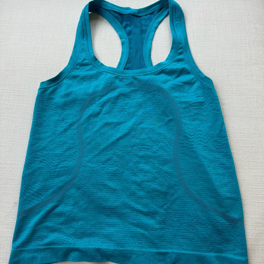 Swiftly tech racer back tank top *waist length*